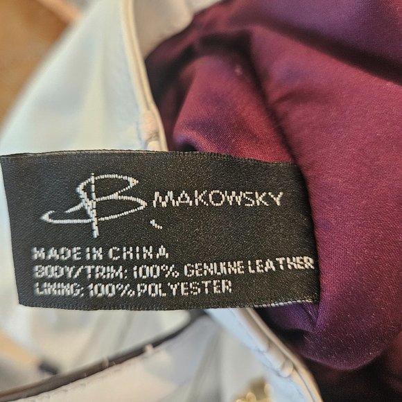 B Makowsky White Leather Shoulder Bag - Picture 12 of 13